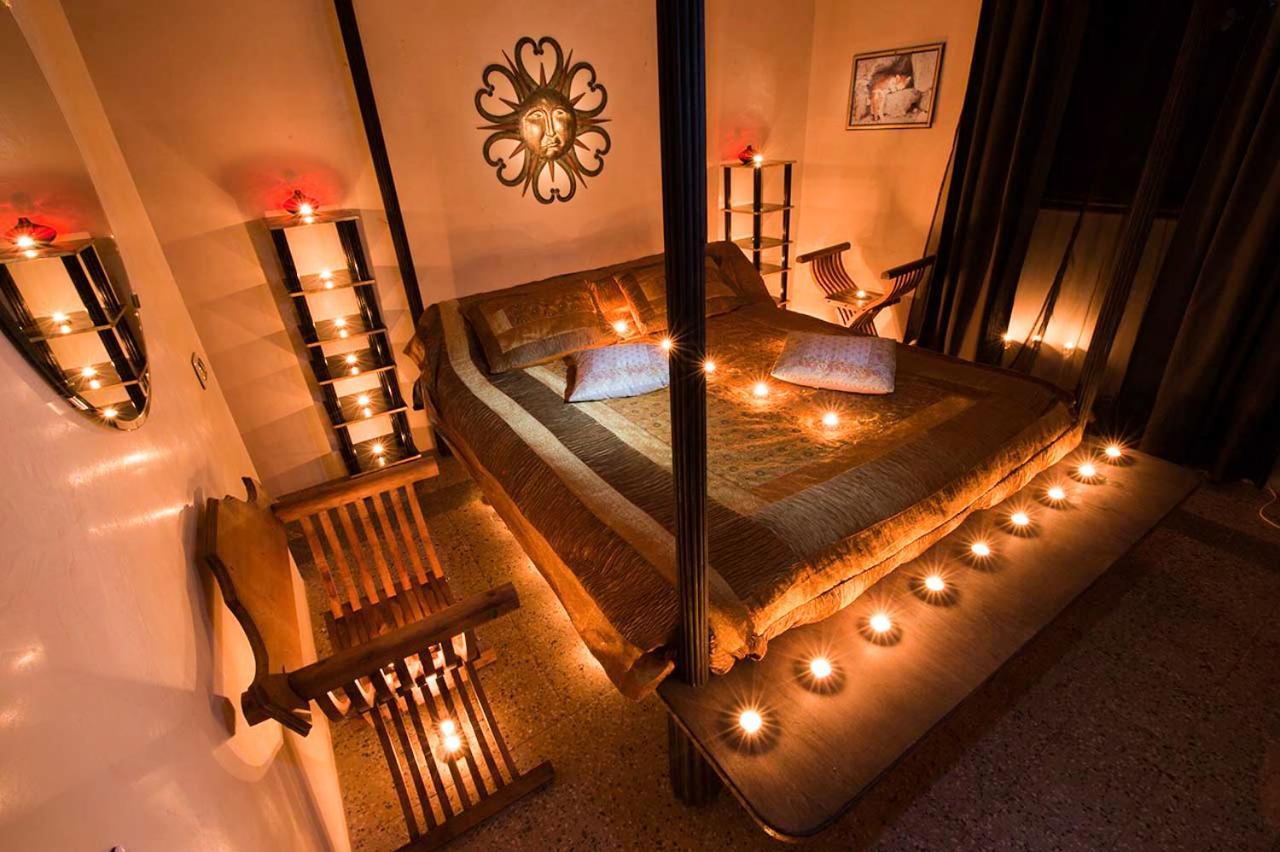Castello Di Montalbano Bed & Breakfast ฟลอเรนซ์ ภายนอก รูปภาพ