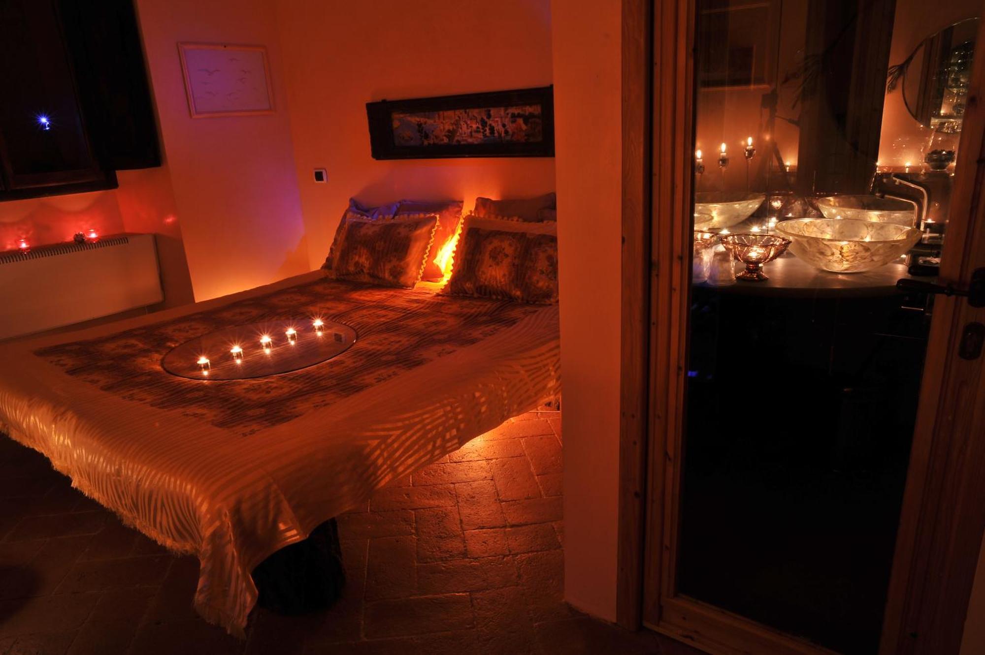 Castello Di Montalbano Bed & Breakfast ฟลอเรนซ์ ภายนอก รูปภาพ